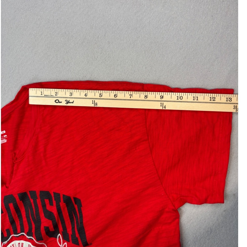 Wisconsin Badgers Football Women XL Red Cotton Slub V-Neck Tee NCAA Bucky UW - Picture 16 of 16
